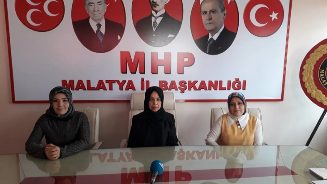 MHP Kadın Kolları Şehitler İçin Mevlit Okuttu.