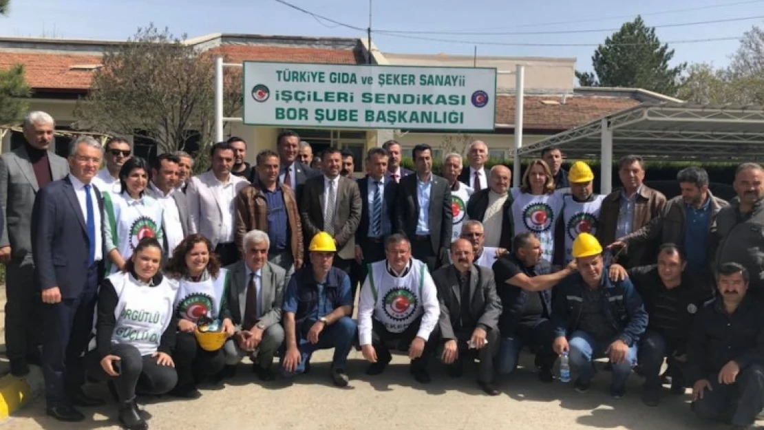 CHP Heyeti Niğde Bor Şeker Fabrikasında