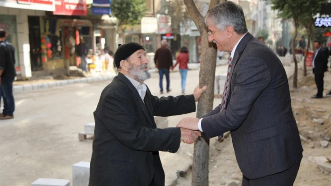 İnönü Caddesi'nde Sağlamlık Görsellikle Buluşuyor