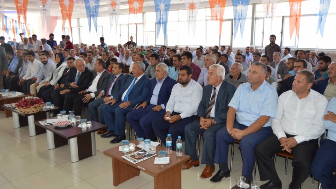 Ak Parti Pütürge ilçe kongresi yapıldı.