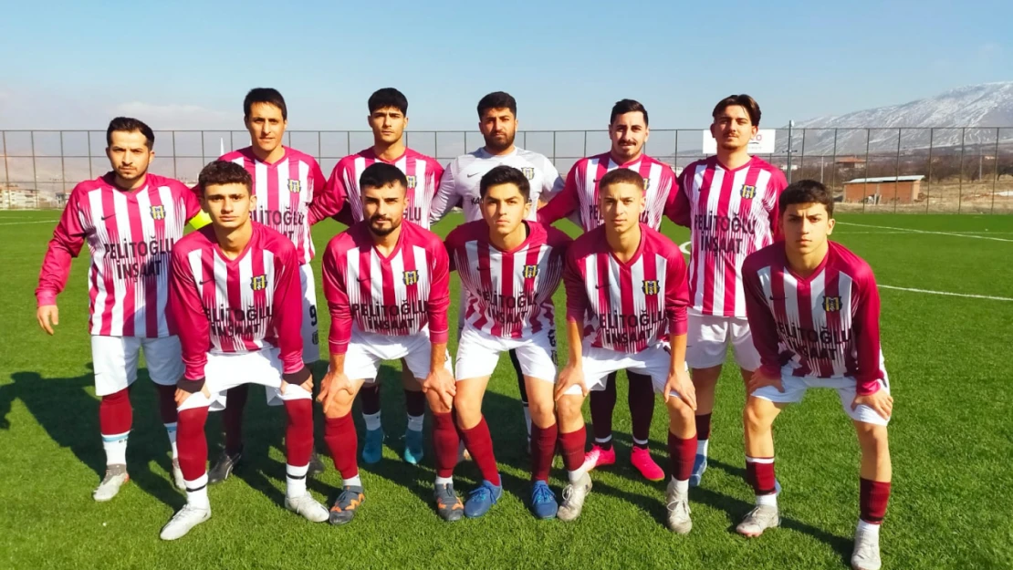 Malatya Kale Gençlerbirliği Spor kulübüne İş insanından Forma desteği