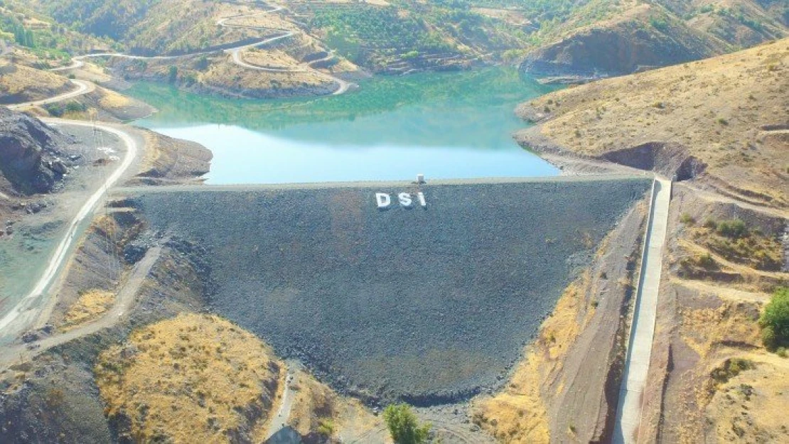 Malatya Merkez Yaygın Göleti Sulaması İnşaatı Çalışamaları Devam Ediyor.