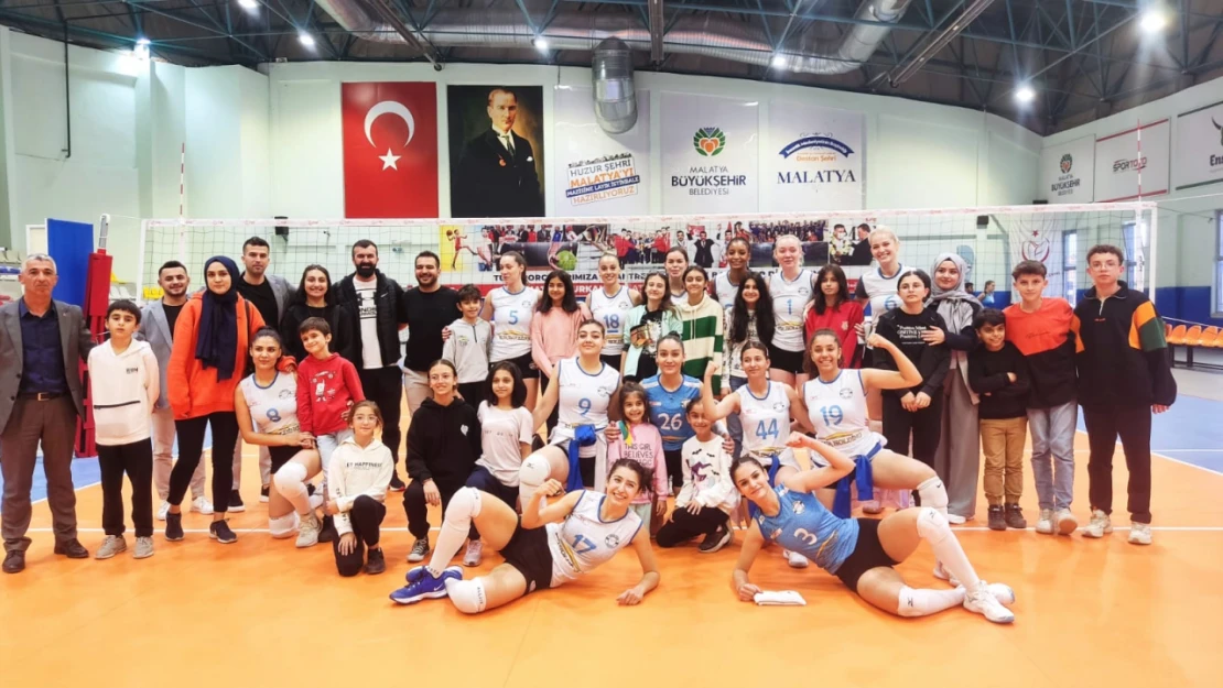 Malatya'nın Sultanları Kendi Evinde Galip