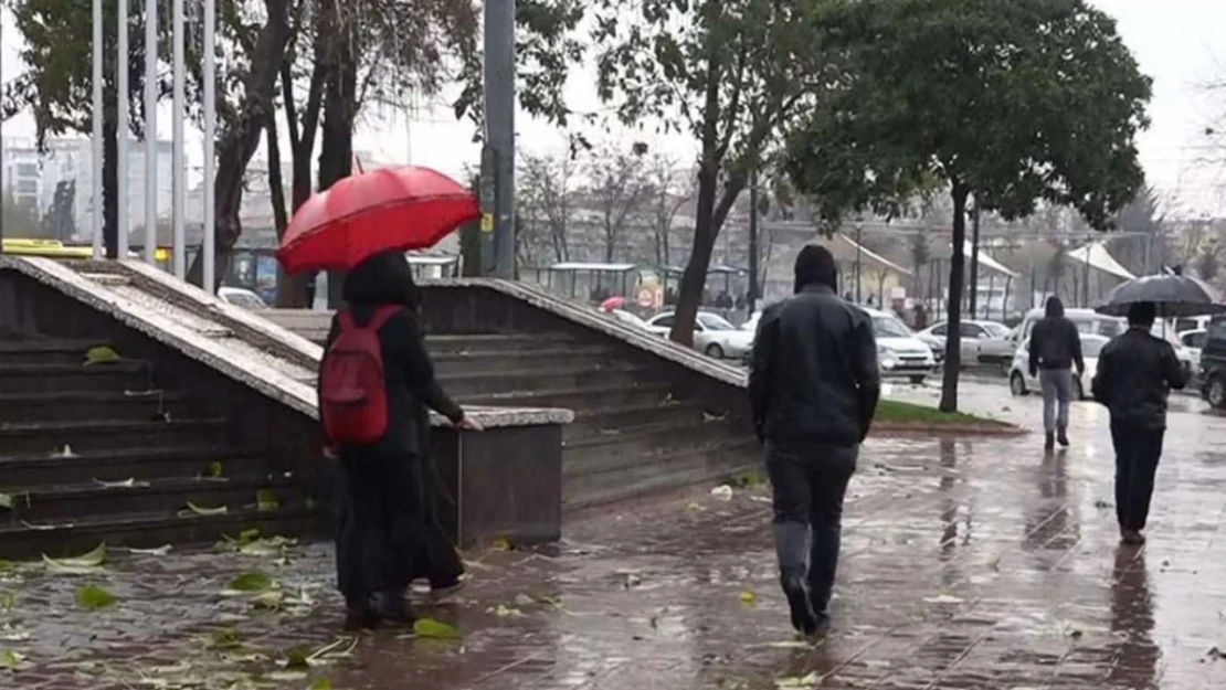 Meteorolojiden 'kuvvetli' yağış uyarısı