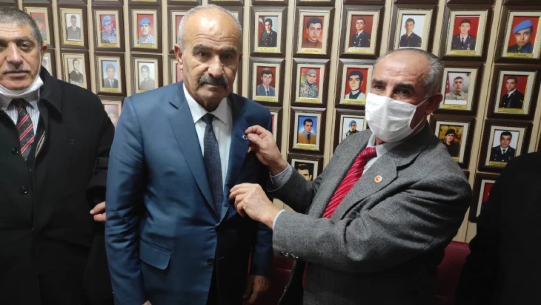 MHP heyetinden şehit ve gazi derneğine ziyaret