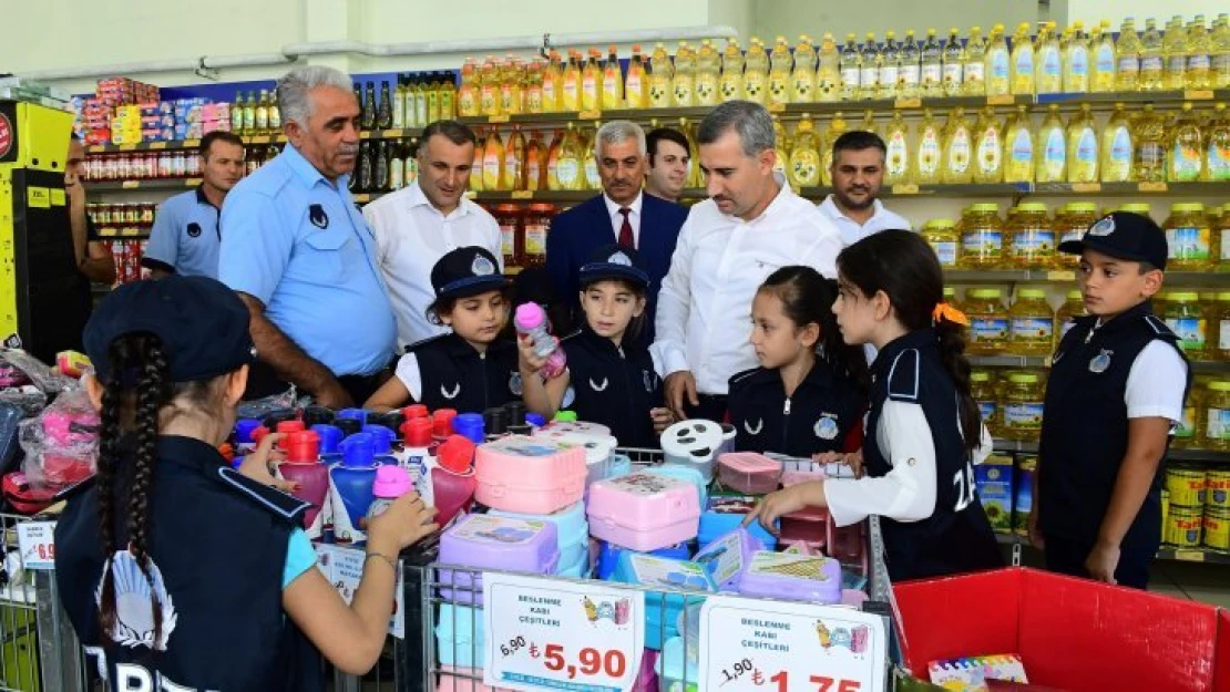 Minik Zabıtalar, Yeşilyurt'ta ki Marketleri Denetledi