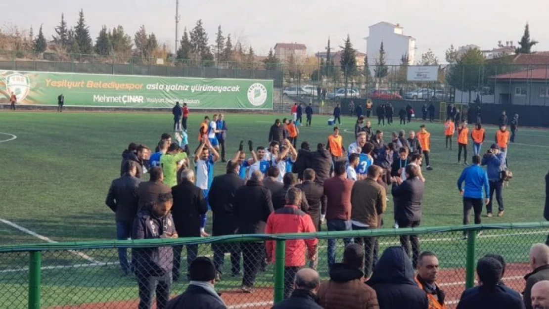 M.Yeşilyurt Belediye- Nazilli Belediyespor 2-1