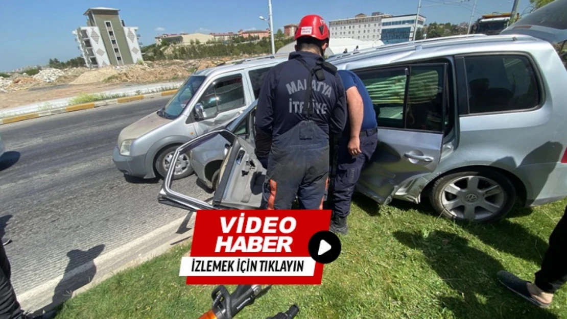 Orduzu Mahallesinde Trafik Kazası 7 Yaralı