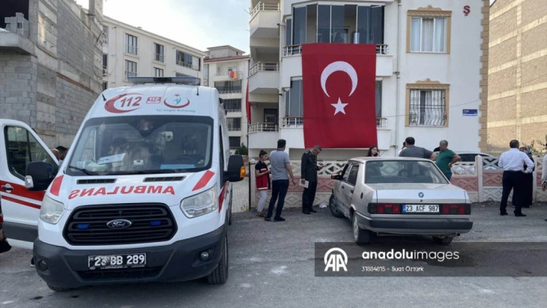 Pençe-Kilit Operasyonu bölgesinde şehit olan Altınbaş'ın Elazığ'daki ailesine acı haber verildi