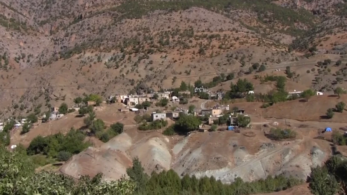 PKK'nın kanlı yüzü: Derince köyü katliamı