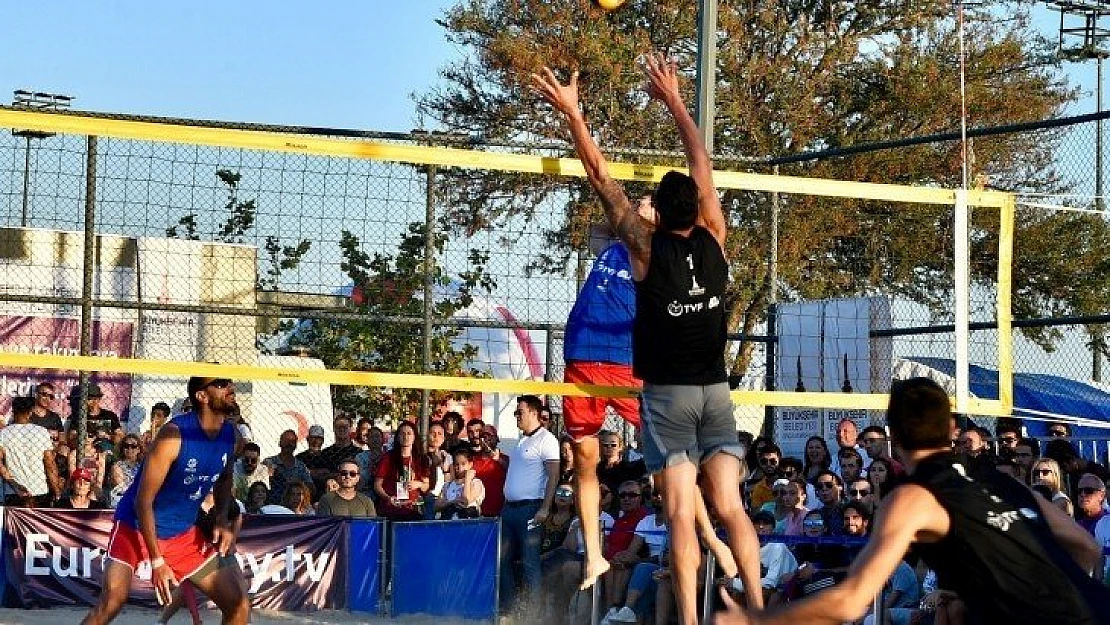 Plaj voleybolunun en iyileri İzmir'e geliyor