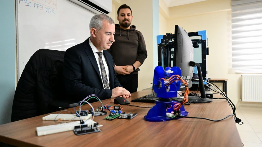 'Robotik Kodlama Eğitiminde Örnek Bir İlçe Olacağız'