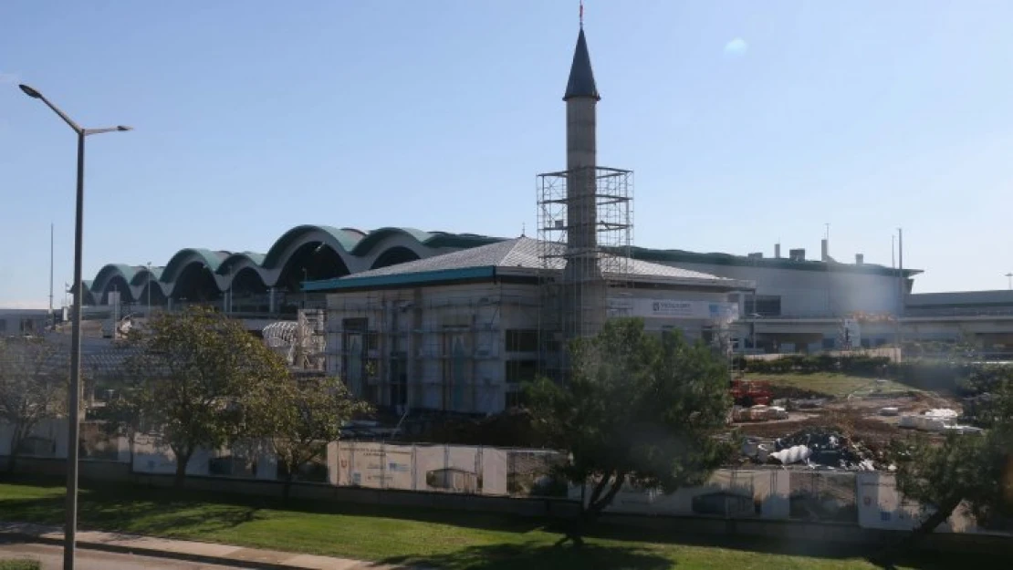 Sabiha Gökçen Havalimanı Camii inşaatında sona doğru