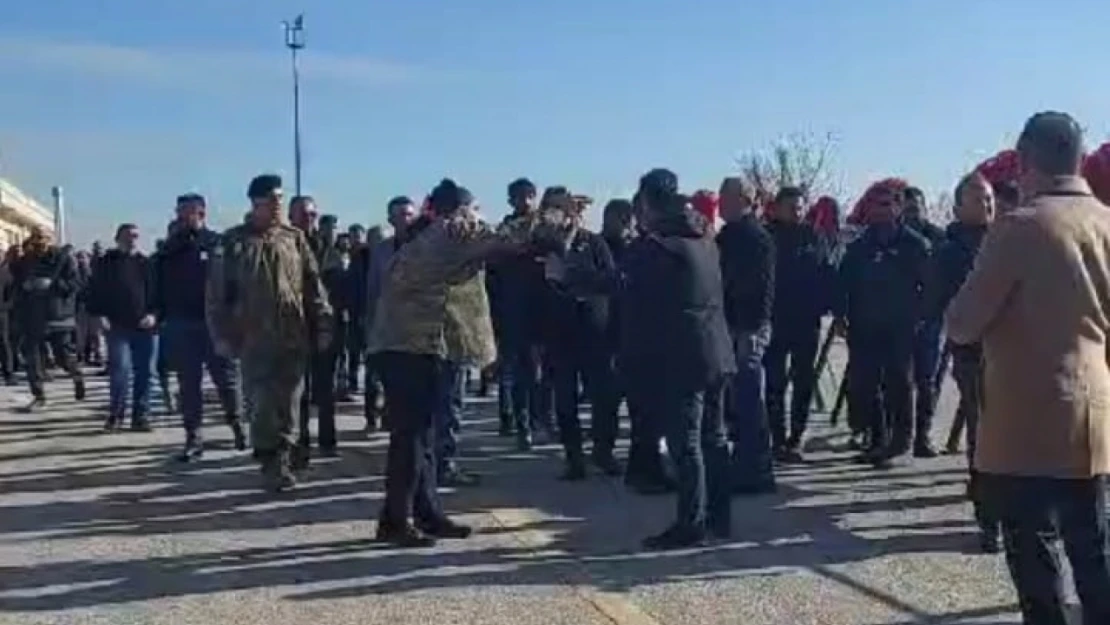 Şehit Piyade Sözleşmeli Er Emre Taşkın için cenaze töreni düzenlendi