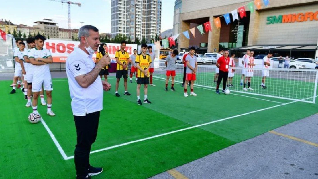 Sosyal Ve Sportif Hizmetlerde İsminden Söz Ettiriyor