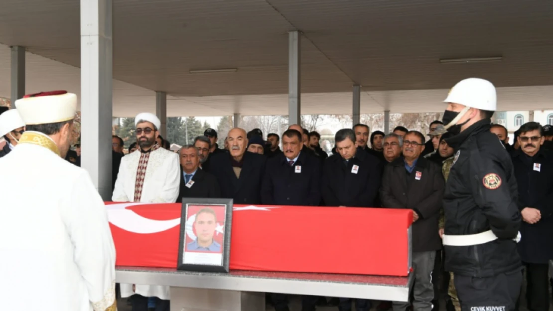 Trafik Kazasında Şehit Düşen Polis Memuru Son yolculuğuna Uğurlandı