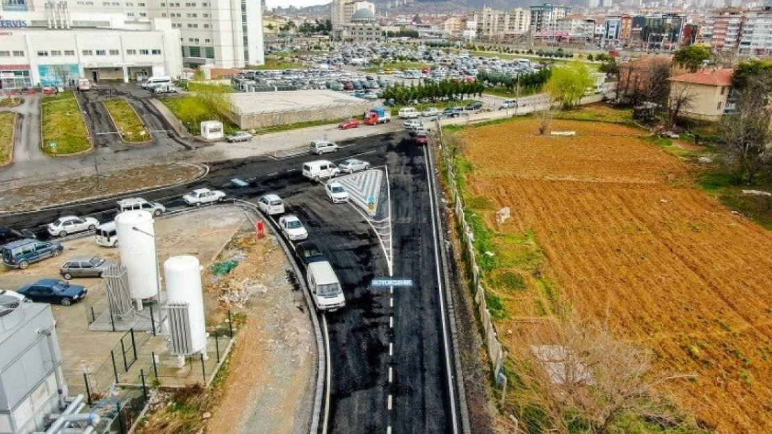 Trafik yoğunluğunu açılan alternatif yolla en aza indiriyor