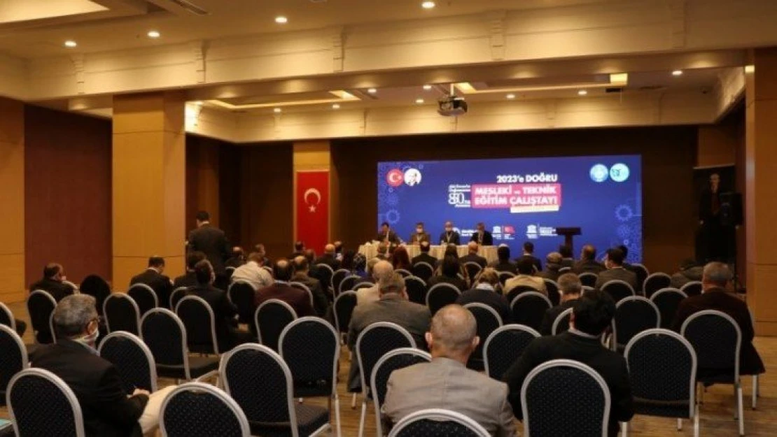 Türk Eğitim-Sen'in Düzenlediği '2023'e Doğru Mesleki Ve Teknik Eğitim Çaliştayi' Sona Erdi.