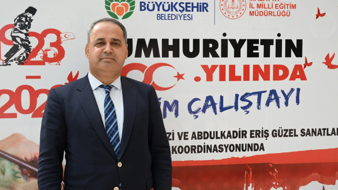 Türkiye Cumhuriyeti'nin 100. Yılı Kutlamaları Çerçevesinde Düzenlenen Resim Çalıştayı Devam Ediyor