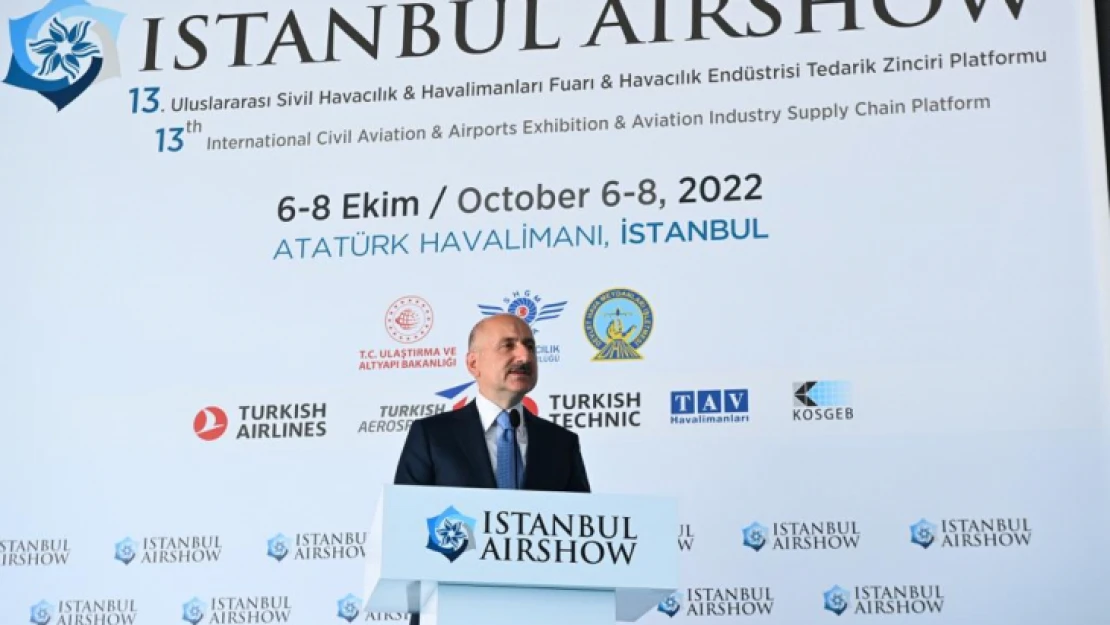 Ulaştırma ve Altyapı Bakanı Adil Karaismailoğlu İstanbul'da düzenlenen Airshow Fuarı'nın açılışına katıldı