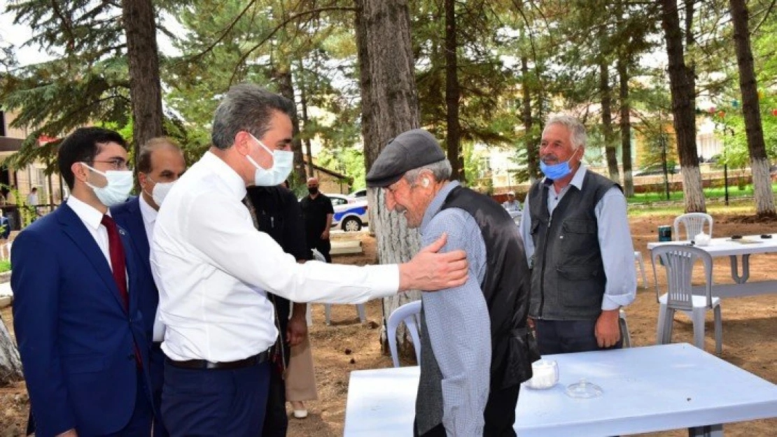 Vali Aydın Baruş Doğanşehir'de Kurum Yetkilileri ve Muhtarları Bir Araya Getirdi