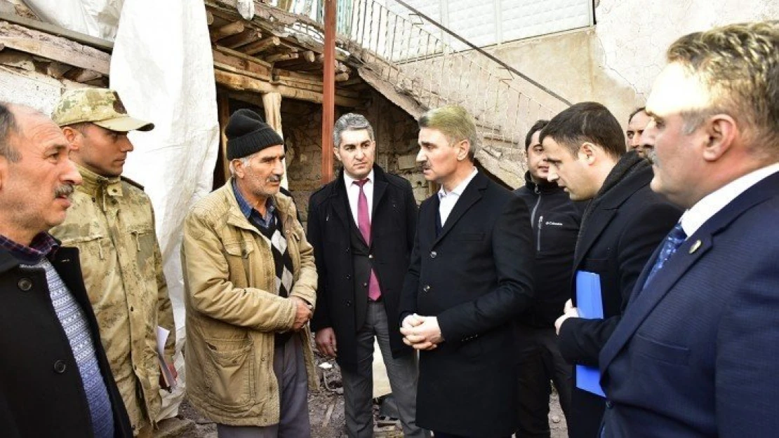 Vali Baruş Depremden Etkilenen Kale ve Merkez İlçelerinde İncelemelerde Bulundu