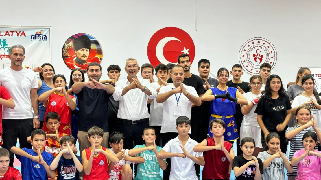 Wushu Sanda Zafer Kupası şampiyonası