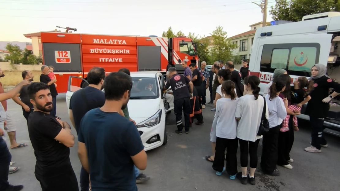 Yakınca Mahallesinde Trafik Kazası 5 Yaralı