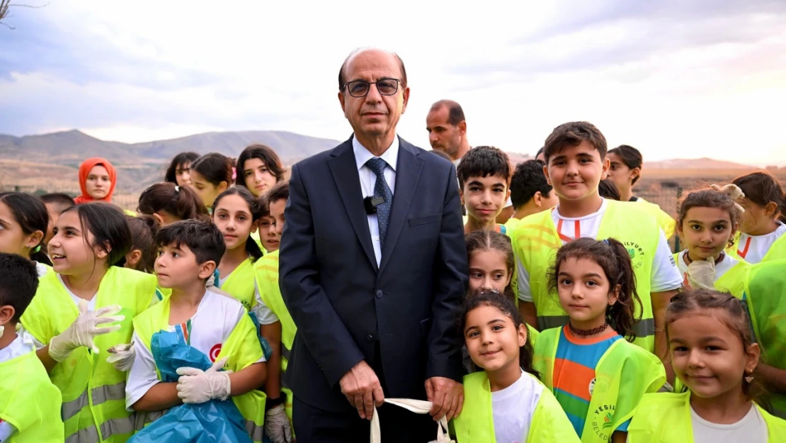 Yeşilyurt Belediyesi, 'Avrupa Hareketlilik Haftası' Dolayısıyla Bisiklet Turu Ve Sıfır Atık Etkinliği Düzenledi