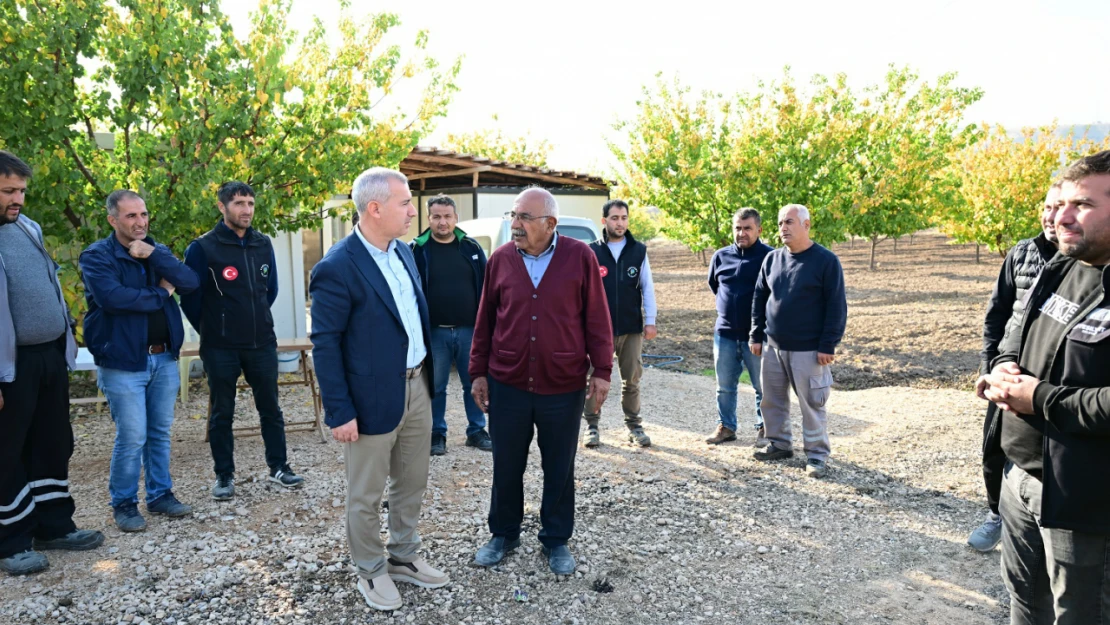 Yeşilyurt Belediyesi, Oluklu Mahallesinde Planlamaya Alınan Yatırımları Hayata Geçiriyor