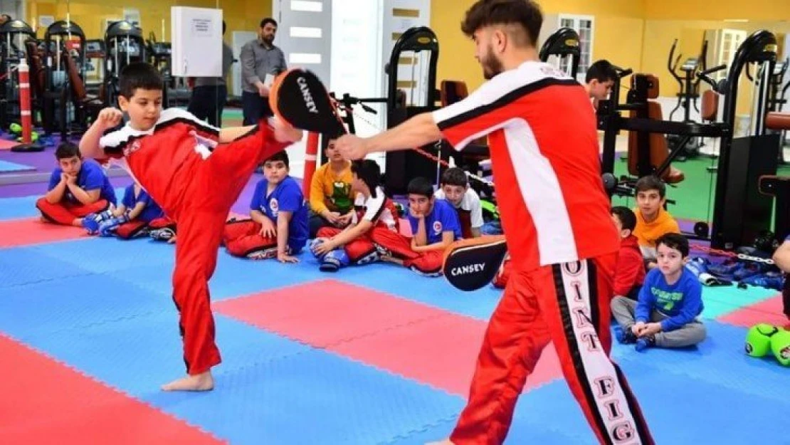 Yeşilyurt Belediyespor Kick-Boks Takımı, Gözünü Zirveye Dikti