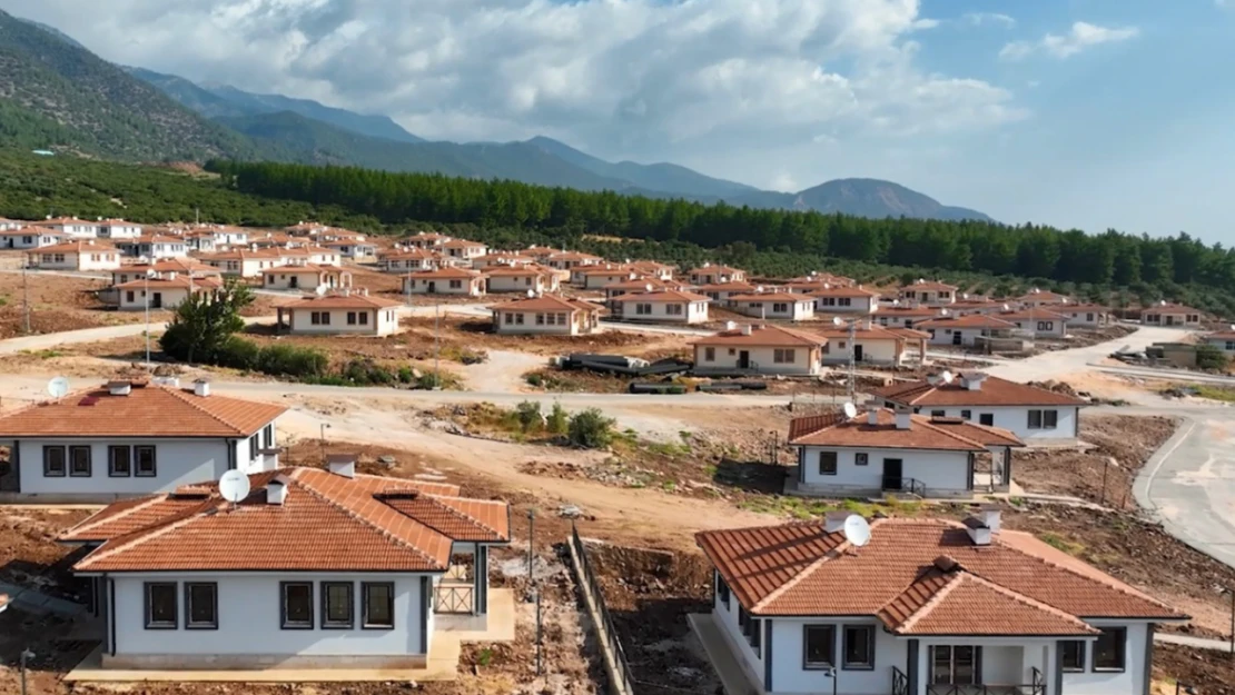 Yıl sonuna kadar 30 bin köy evinin teslim edilmesi hedefleniyor