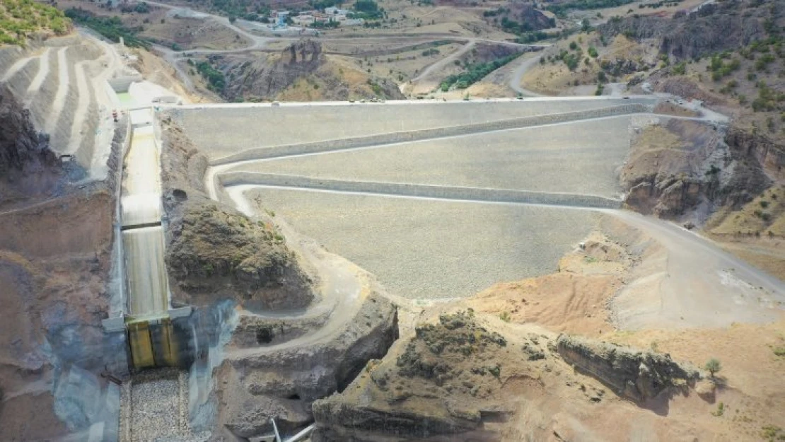 Yoncalı Sulaması İsale Tünelinde TBM ile Kazı Çalışmaları Devam Ediyor