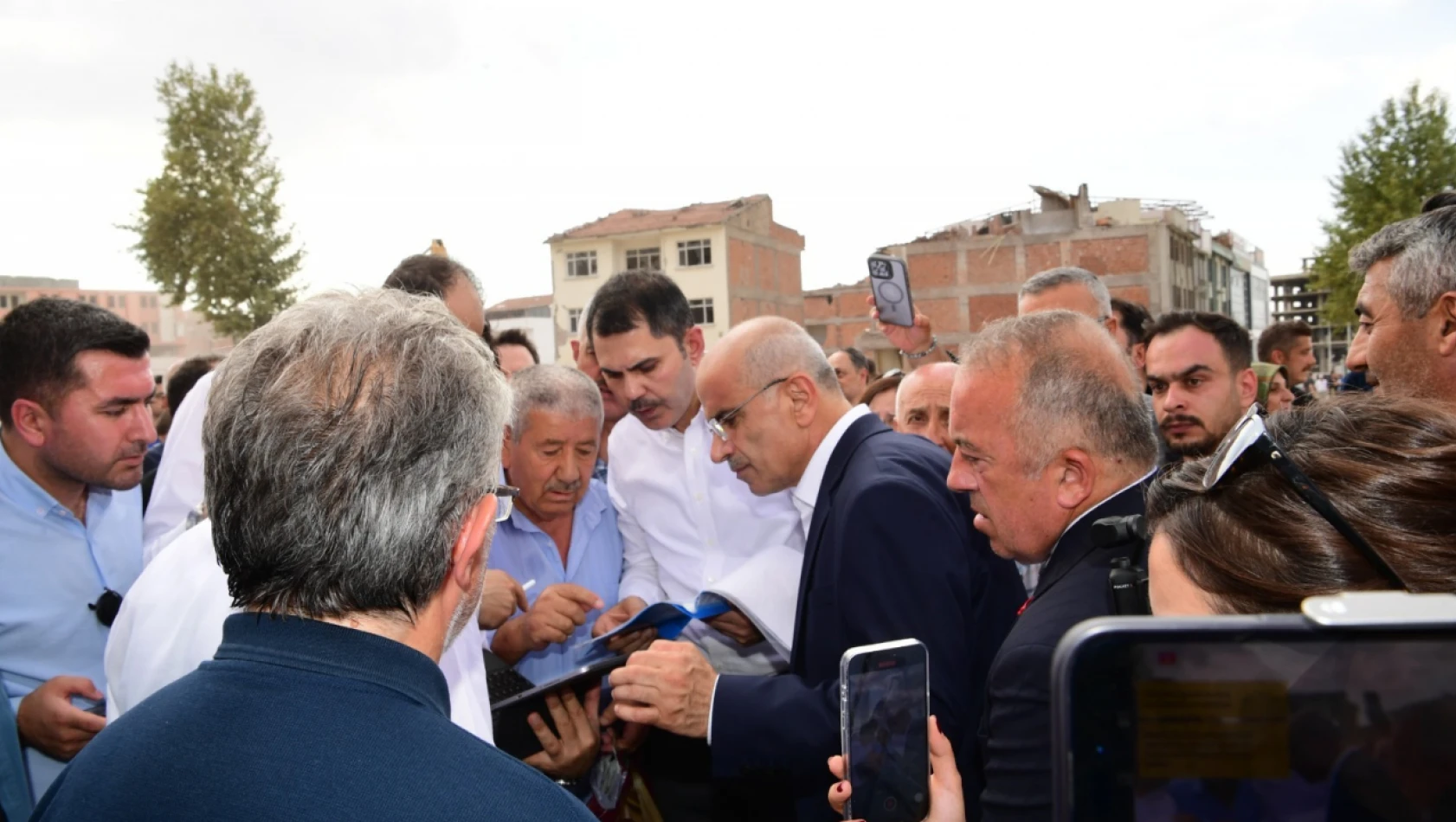 Bakan Kurum Malatya'daki  Çalışmaları Yerinde İnceledi