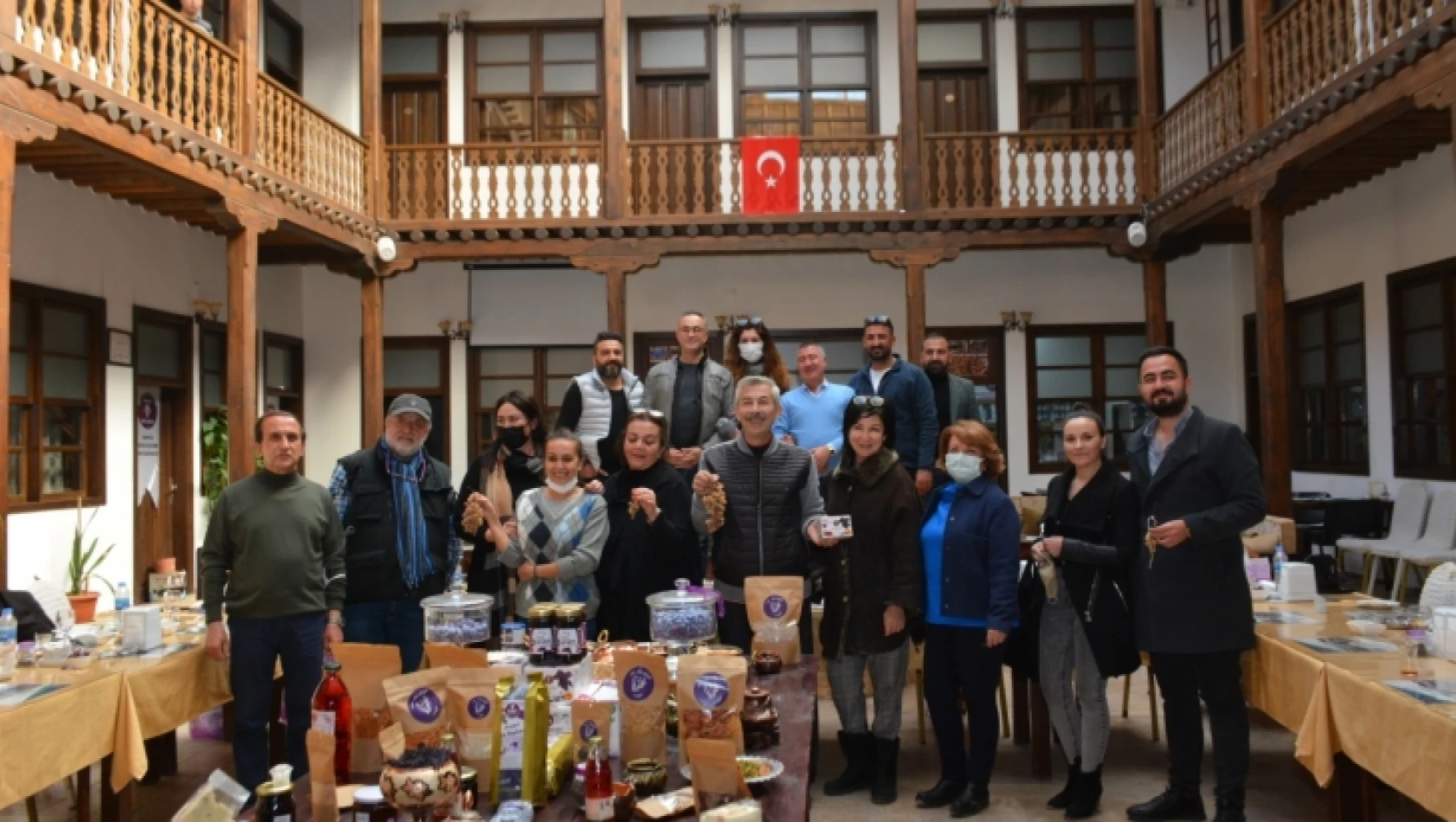 Gastronomi – Gezi Yazarları Ve Medya Mensupları Arapgir'de Buluştu