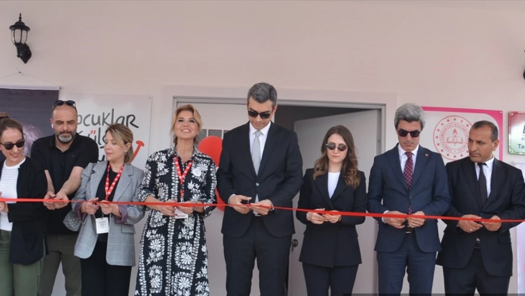 Malatya'da Çocuklar Gülsün Diye Derneği öncülüğünde yaptırılan anaokulu açıldı