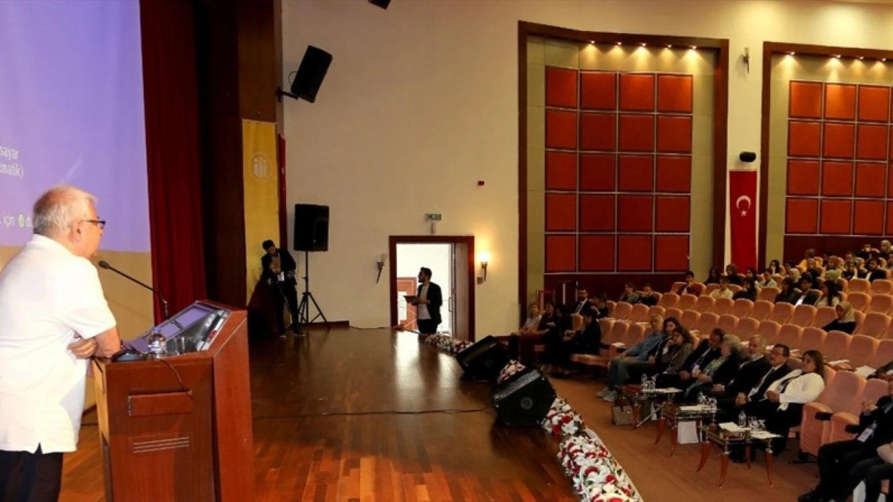 Malatya'da 'Eğitimde Hikayenin Gücü 2024 Sempozyumu' düzenlendi