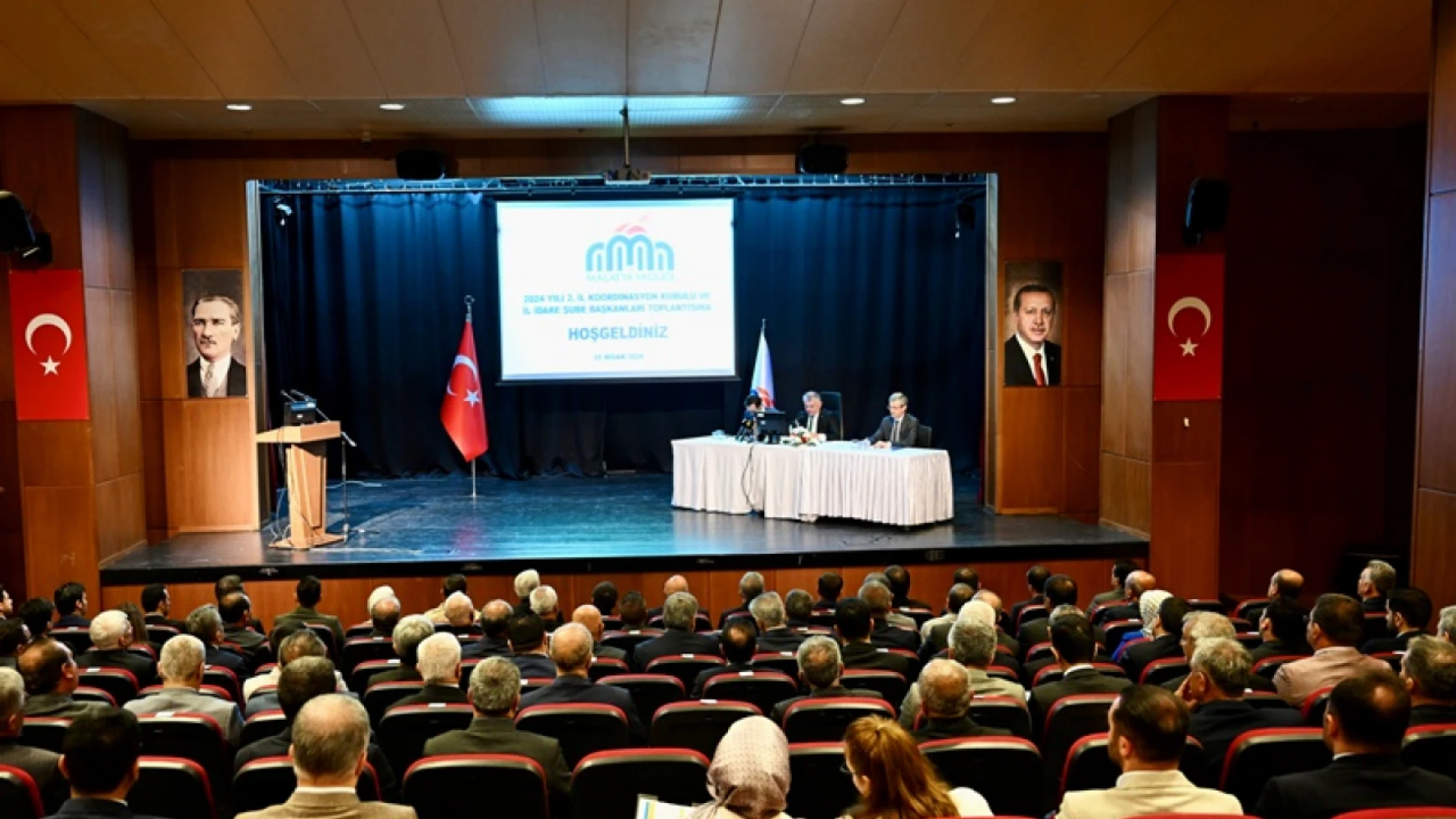 Vali Ersin Yazıcı Başkanlığında 2024 Yılı 2. Dönem İl Koordinasyon Kurulu ve İdare Şube Başkanları Toplantısı Gerçekleştirildi
