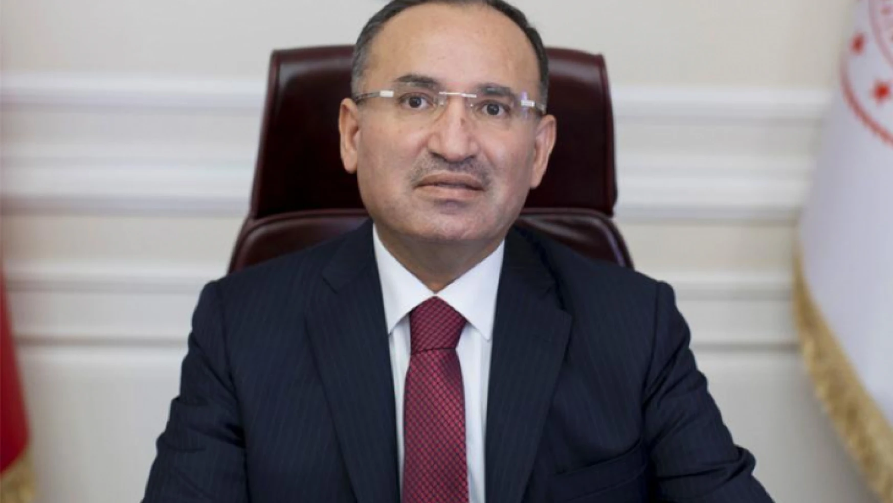 Adalet Bakanı Bozdağ, hırsızlık ve yağma suçundan 57 kişinin tutuklandığını açıkladı