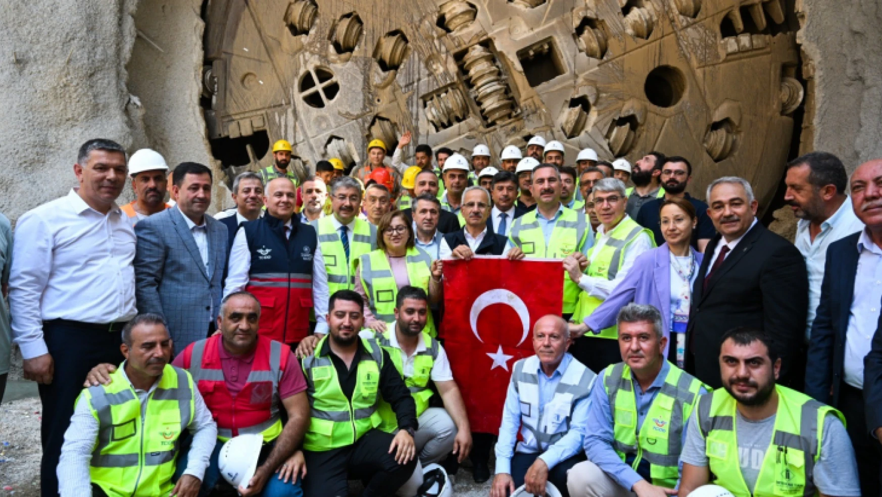 Adana-Gaziantep Seyahat Süresi 1 Saat 30 Dakikaya Düşecek