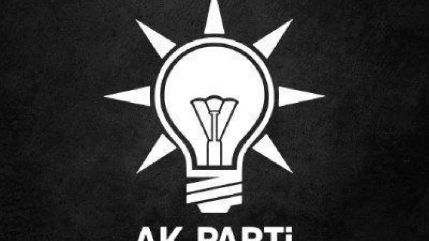 AK Parti Binasına 12 el ateş