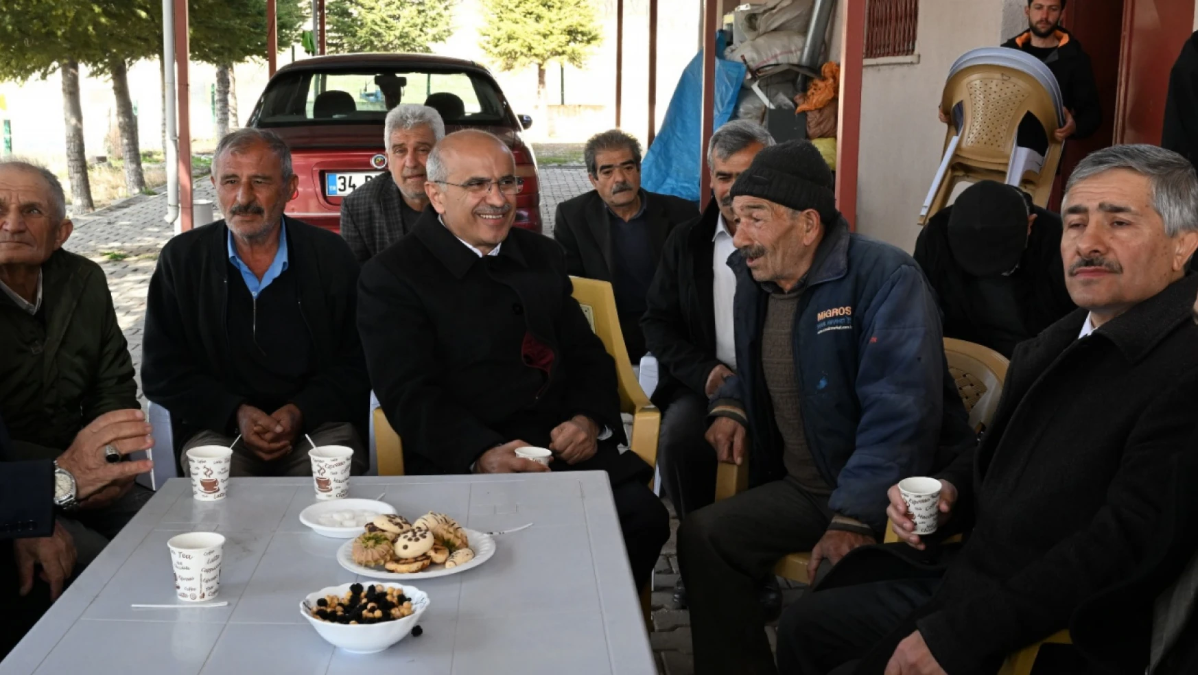AK Parti Büyükşehir Adayı Sami Er, Arapgir'in Kırsal Mahallelerini Ziyaret Etti