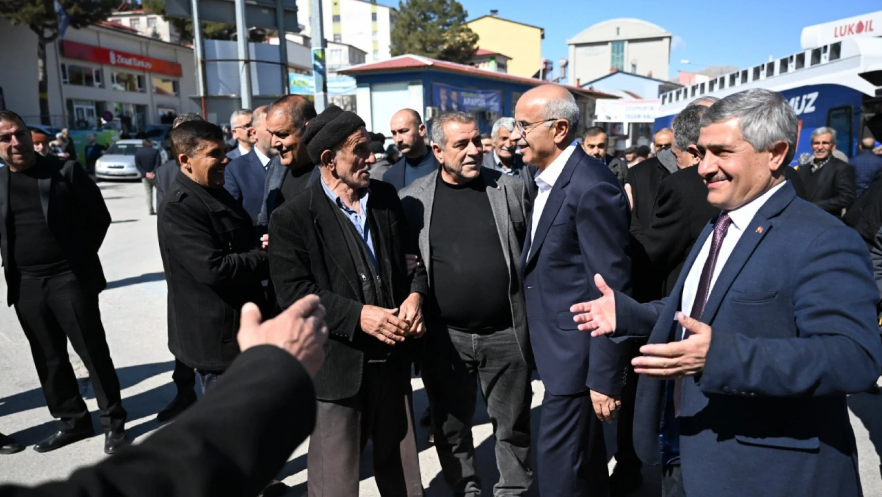 AK Parti Büyükşehir Belediye Başkan Adayı Sami Er Arapgir'deydi