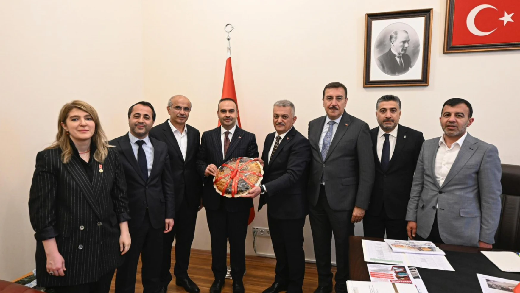 AK Parti Malatya Milletvekili Bülent Tüfenkci, Bakan Kacır'ı ziyaretlerine ilişkin açıklamada bulundu