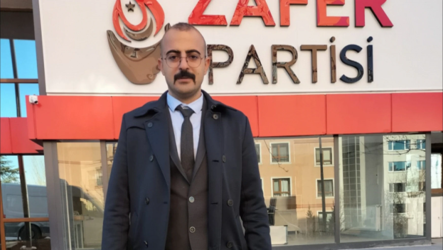 Akparti Yazıhan İlçe Başkanının Kardeşi Ve Kuzenin Insan Kaçakçılığından Suç Üstü.