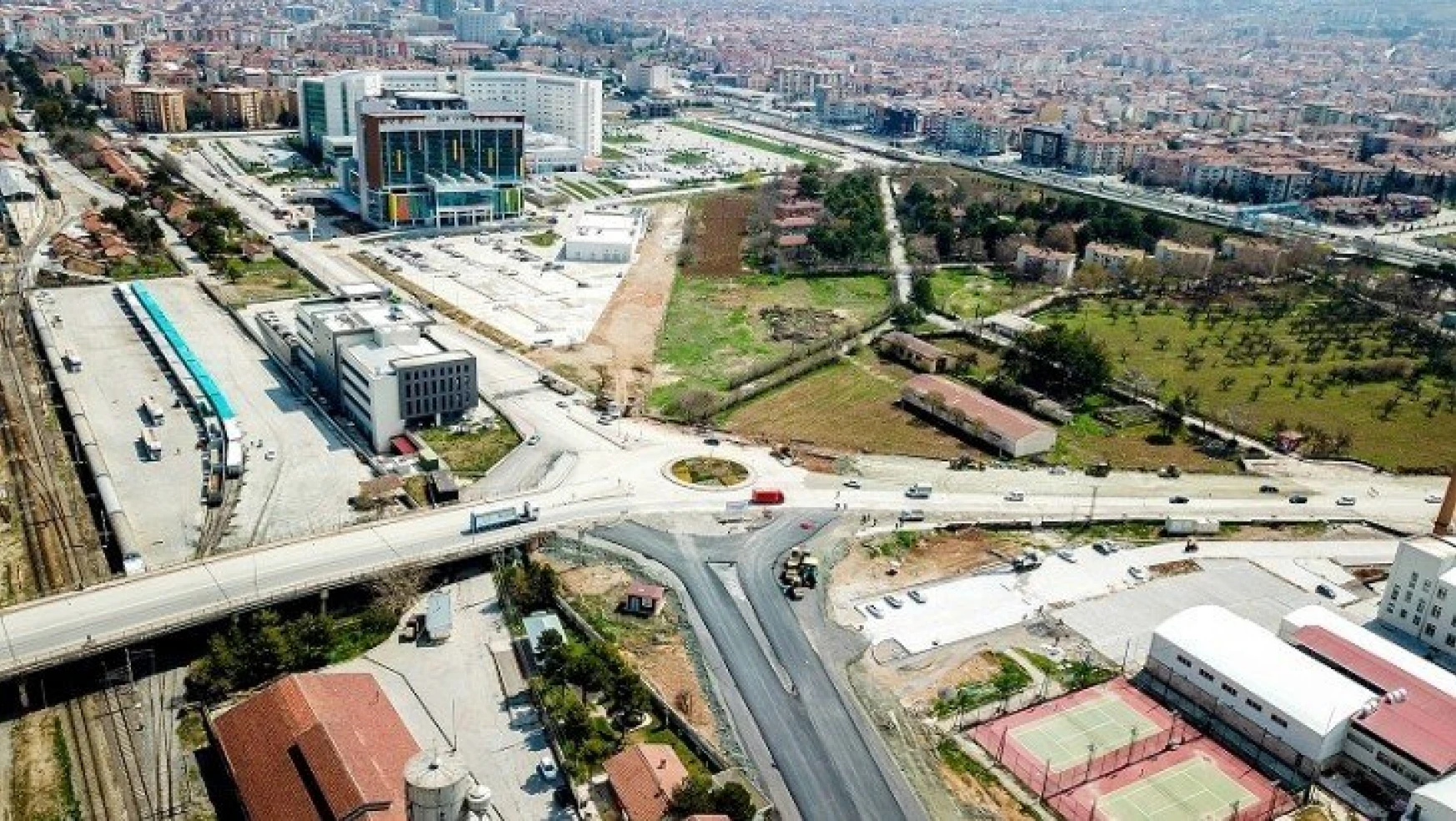 Alparslan Türkeş Bulvarı Baştan Aşağı Yenileniyor