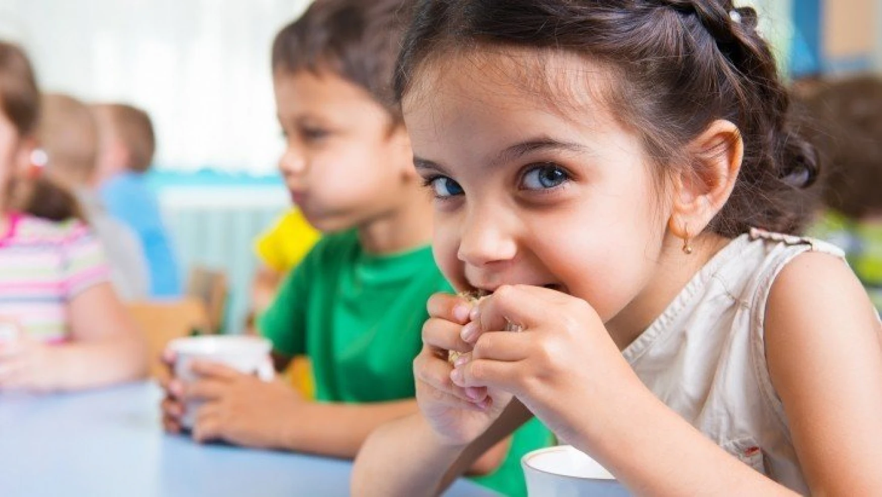 Az pişen ette böbrek yetmezliği riski çocukları daha fazla etkiliyor