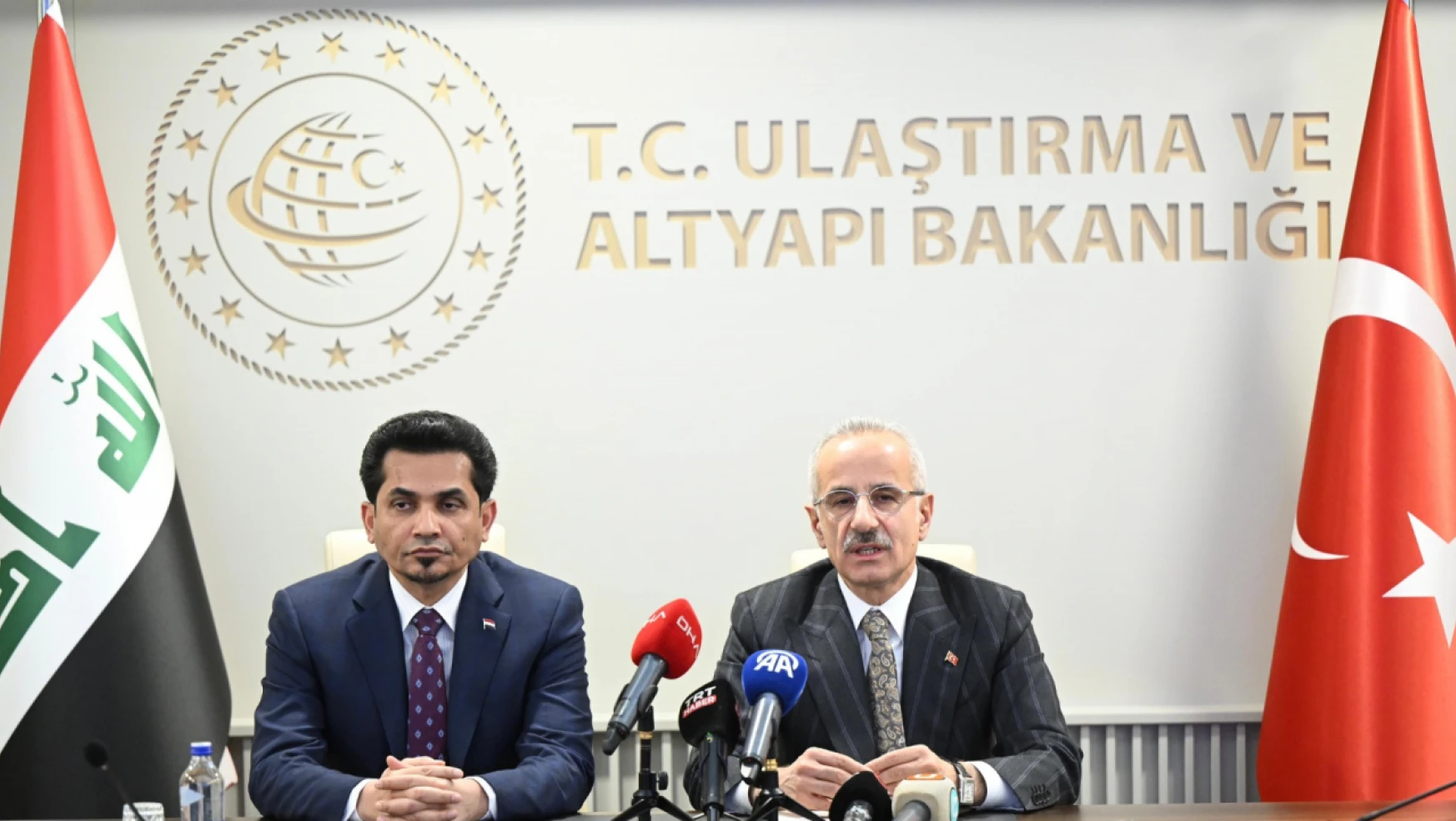 Bakan Uraloğlu Iraklı Mevkidaşını Başkent Ankara'da Ağırladı