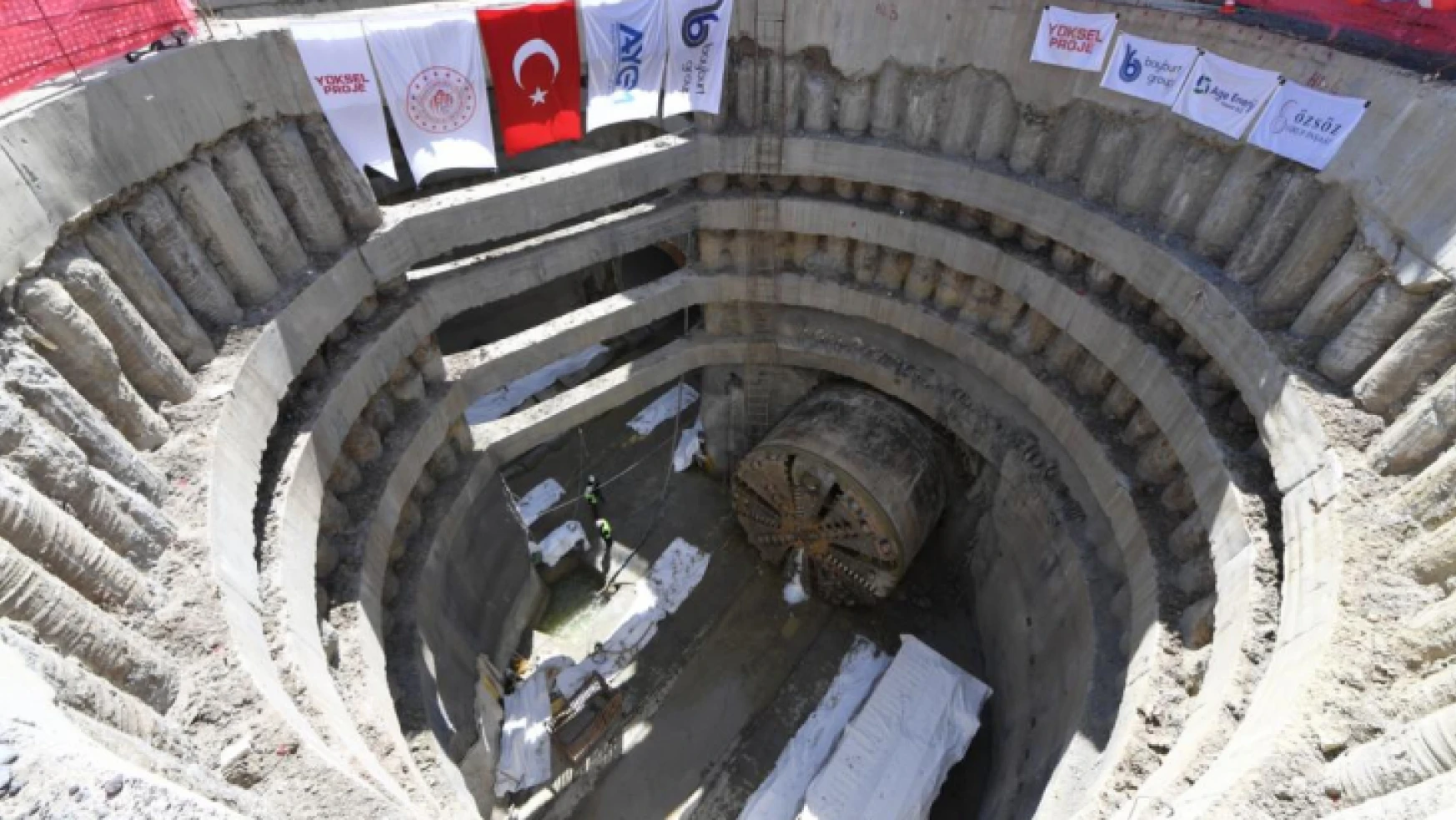 Bakırköy Kirazlı Metro Hattının Yüzde 70'i Tamamlandı