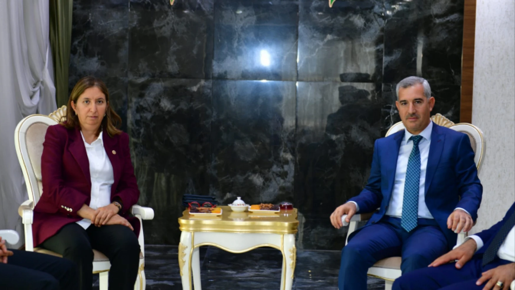 Başkan Çınar, Ak Parti Sivas Milletvekili Semiha Ekinci'yi Misafir Etti